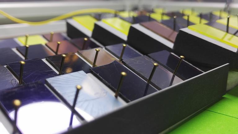 Researchers have developed a new way to test long-lasting perovskite formulations that could be used for solar cells. The high-throughput automated degradation test system monitors the breakdown of the material through its changes in color as it darkens.