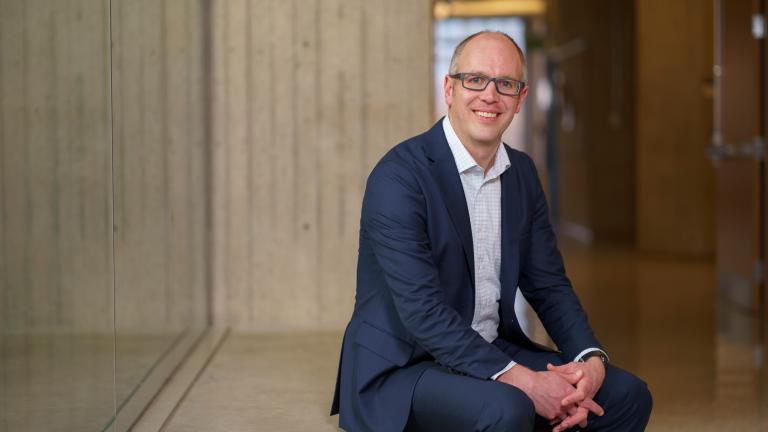 “I would love to see a world where we could eliminate thermal separations, and where heat is no longer a problem in creating the things that we need and producing the energy that we need,” Zachary Smith says.