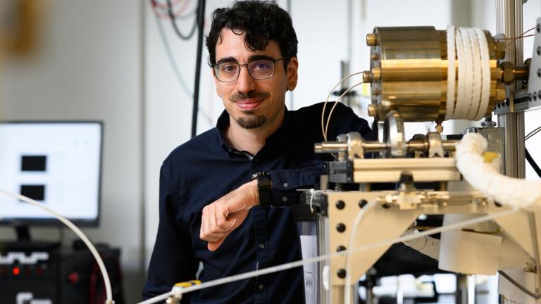 Marco Graffiedi’s work in the Red Lab primarily focuses is on quenching, which will play an important role in refueling in space — and in the cooling of nuclear cores. 