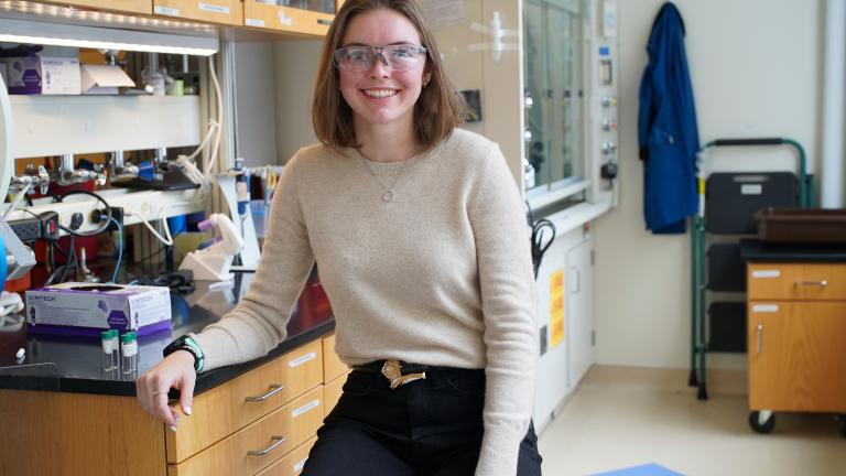 Alexis Hocken is an MIT PhD candidate in chemical engineering, working in the lab of Brad Olsen.