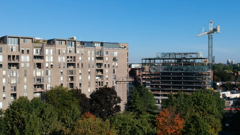 Each region of the United States has unique characteristics that will cause building emissions to vary widely across the entire nation. An MIT team sought to understand — and respond to — these regional variations.