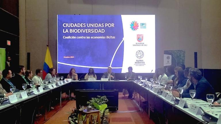 Attendees gather for an official side event at COP16’s Cities Summit called the “Launch of the Coalition of Cities Against Illegal Economies Affecting the Environment.” It was preceded by Alejandro Eder, mayor of Cali, and featured a research presentation by the ESI and Javeriana University on the Biogeographic Chocó Region.