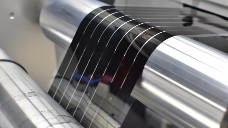 At Active Surfaces’ manufacturing development facility, the company tests and optimizes equipment for its first-of-its-kind commercial-scale manufacturing plant. Here, a solar energy film is fabricated in an industrial roll-to-roll printer — a device key to cost-effective mass production. 