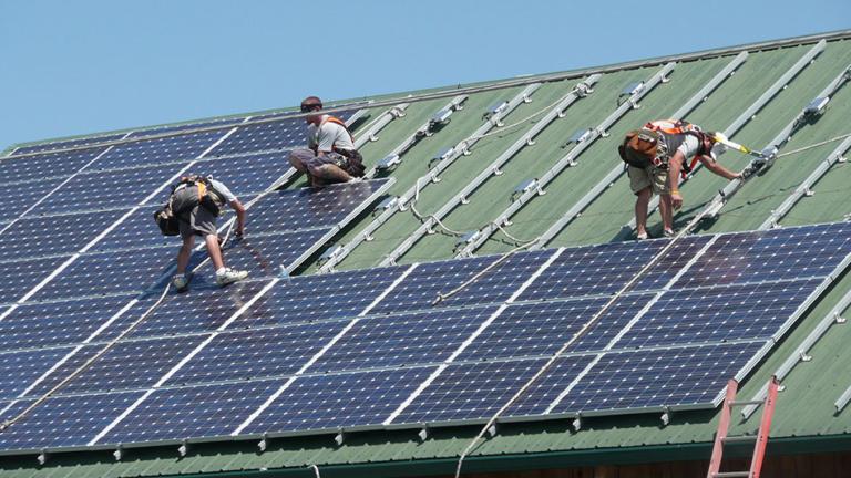 A new study finds a Clean Air Act provision could enable the U.S. to accelerate the transition away from fossil fuels and toward low- and zero-carbon energy sources.
