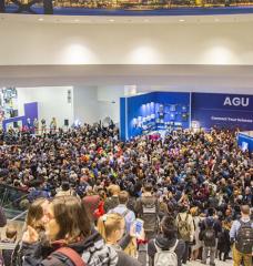 Photo: AGU Fall Meeting Central Exhibit Hall (Source: AGU)