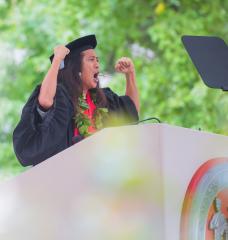 “Our limits will stretch as far as we dare,” poet Kealoha Wong ’99 told the classes of 2020 and 2021. 