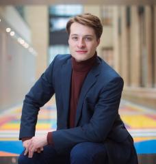 “My goal is to address climate change as an innovator and creator, whether by pushing the boundaries of science” through research or pursuing a zero-carbon future as an entrepreneur, says MIT PhD candidate Pablo Ducru.
