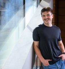 As a scientist and a musician, Perrin Davidson notes, “I’m constantly learning how to do things.” He and his PhD advisor, Daniel Rothman, play music together most weeks.