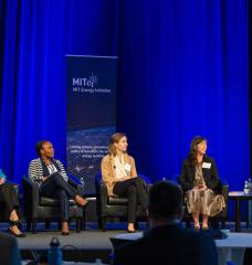 At MITEI’s 2022 Spring Symposium, the “Options for producing low-carbon hydrogen at scale” panel laid out existing and planned efforts to produce hydrogen at scale to help achieve a decarbonized energy system. 